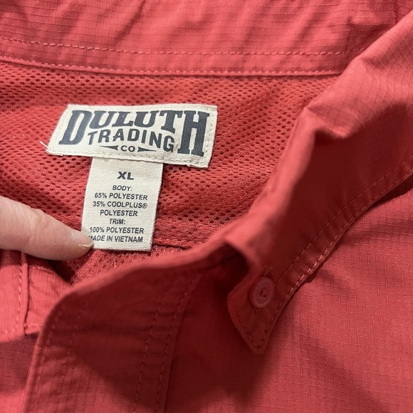 Duluth Trading Co XL Vented Shirt Red Short Sleeve Hiking Men's Button Down - Picture 5 of 5